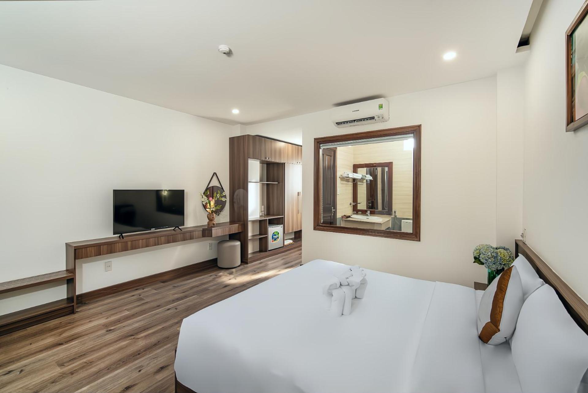 Hoang Linh Riverside Hotel Danang Ngoại thất bức ảnh