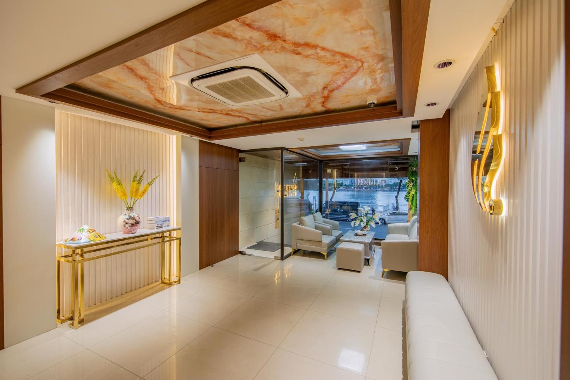 Hoang Linh Riverside Hotel Danang Ngoại thất bức ảnh